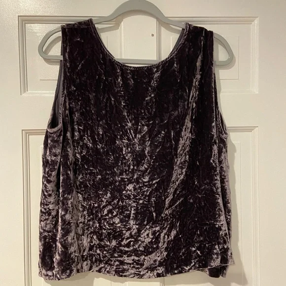 Jessica Holbrook Easy Care Sleeveless Crushed Velvet Top Size 1X - Picture 4 of 6